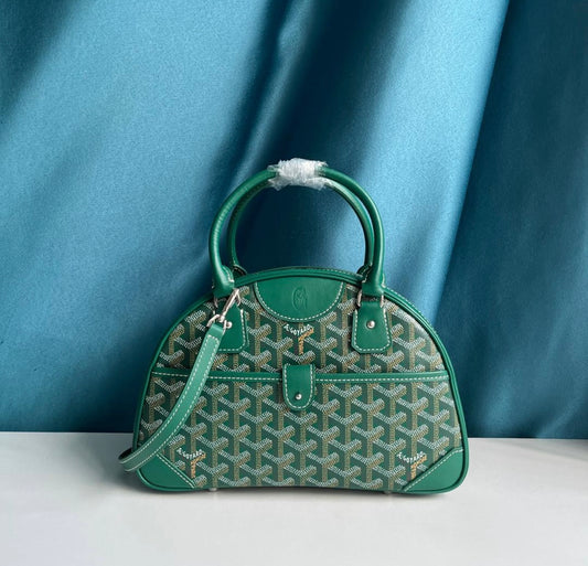 Go bag image 0