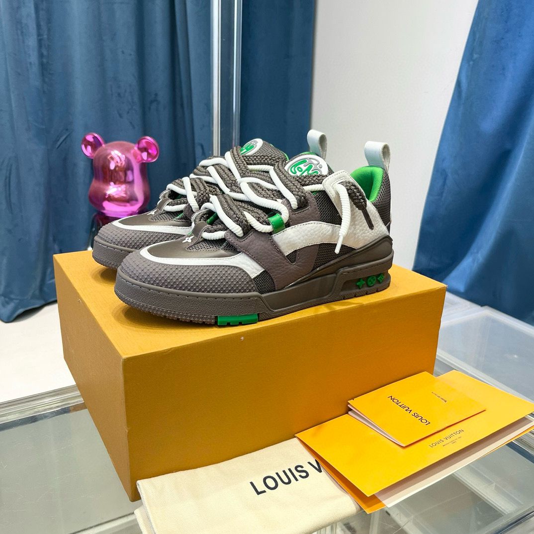 L sneakers image 4