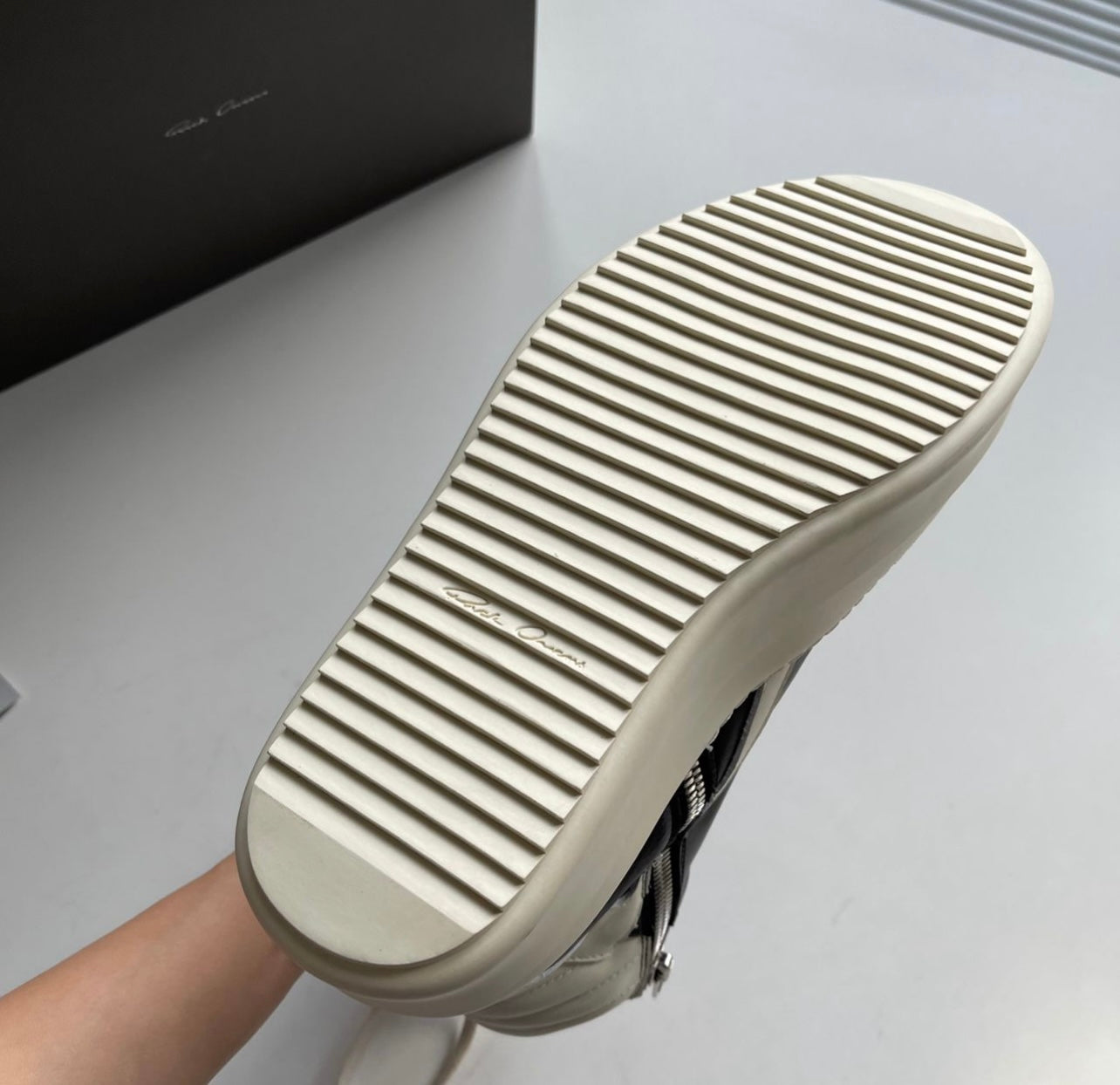 Ri sneakers image 3