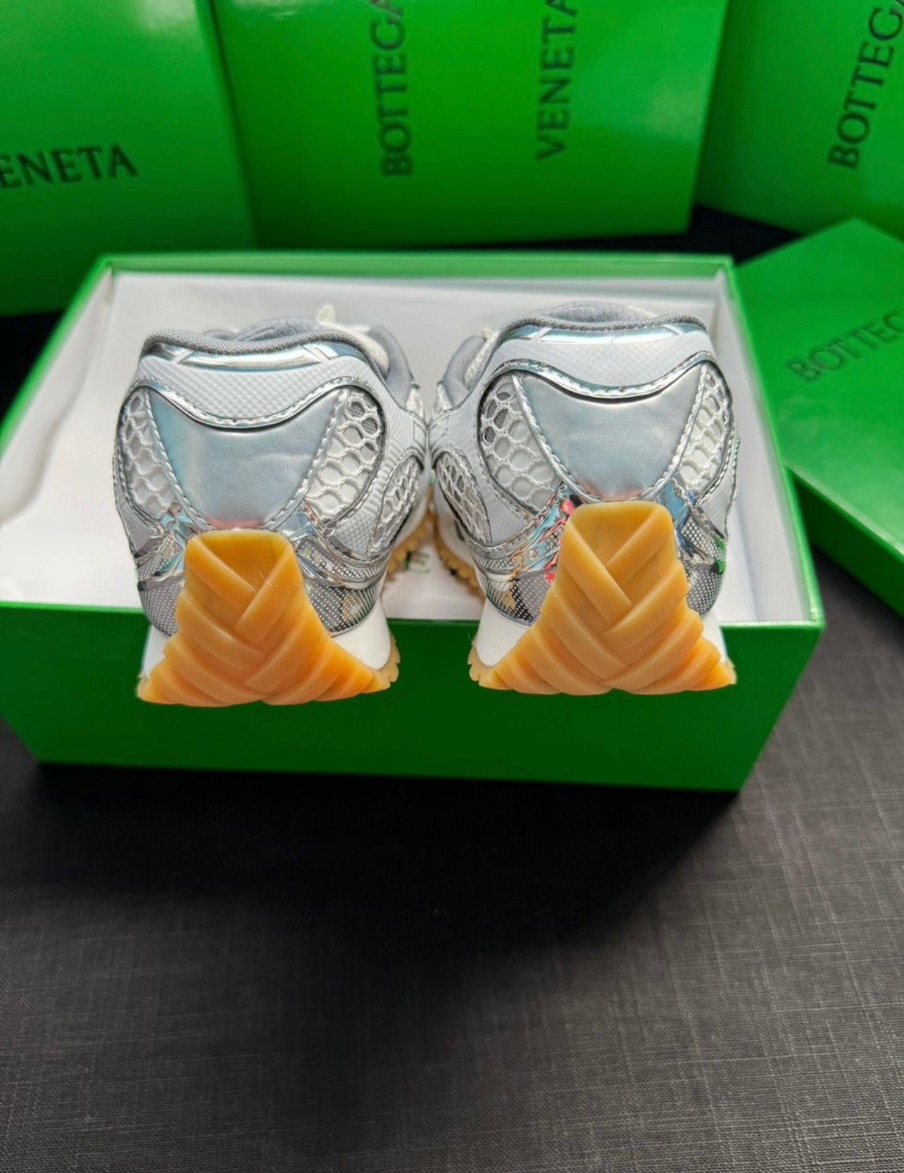 Bot Sneakers image 4