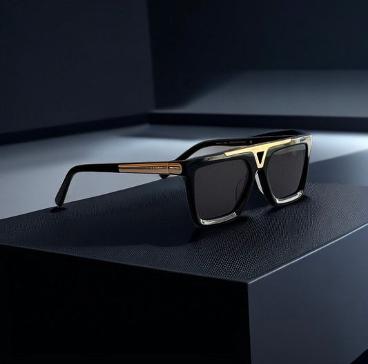 L sunglasses image 0