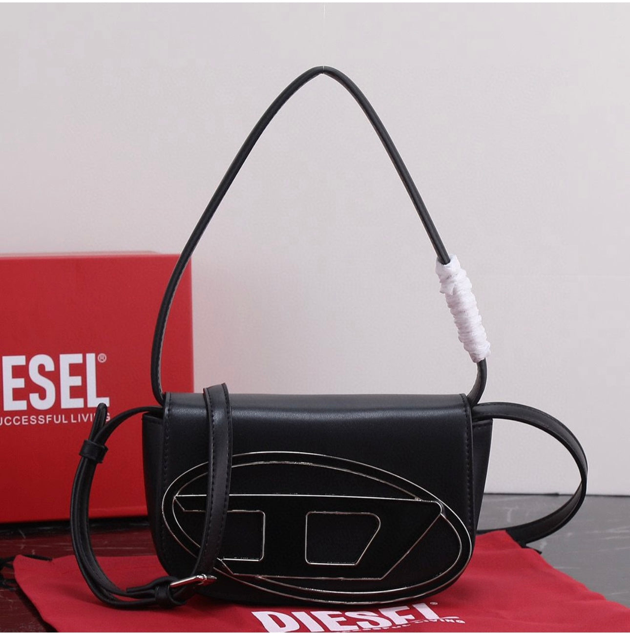 Di shoulder bag image 6